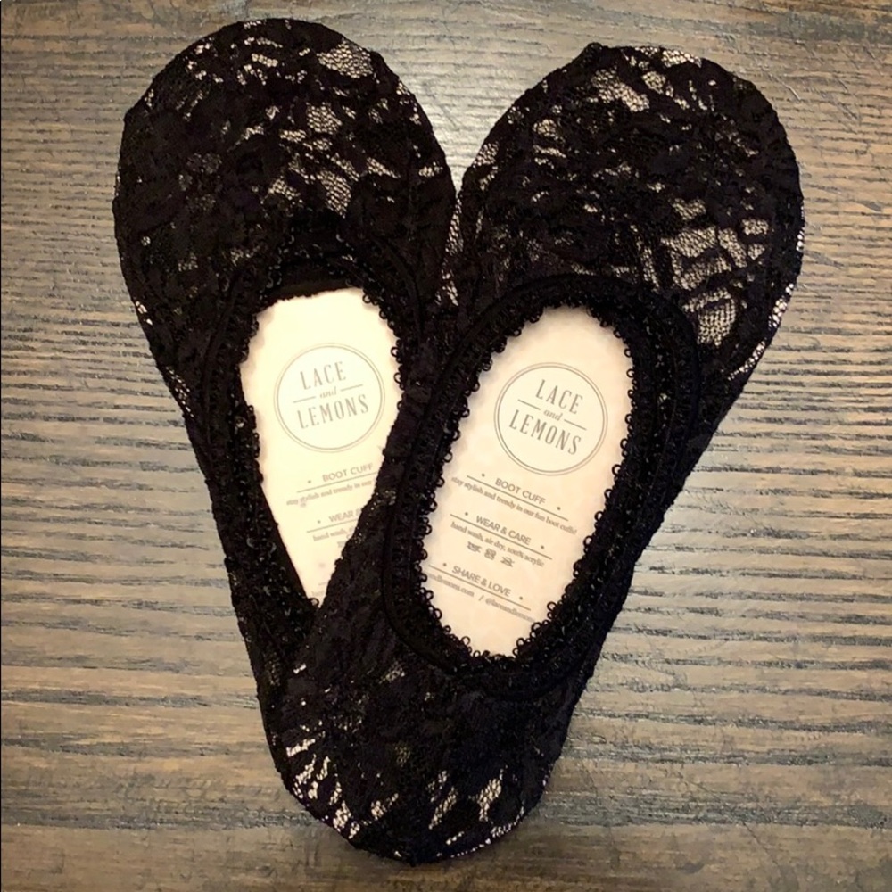 3 pack lace footie socks - Picture 2 of 2